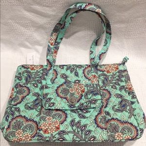 New-with-Tag Vera Bradley Turnlock Tote Bag Fan Flowers With Laptop Sleeve